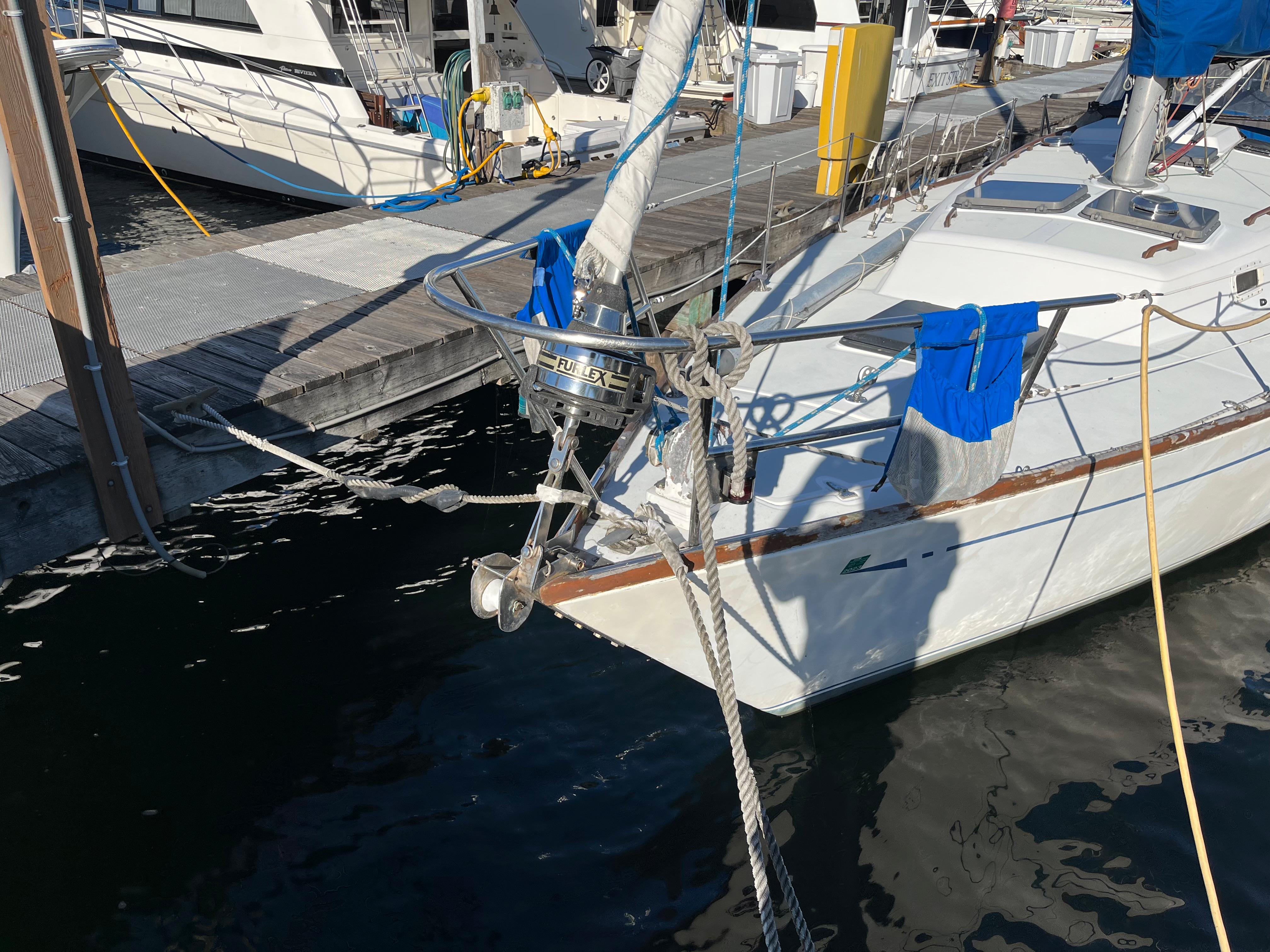 1978 cal 39 sailboats