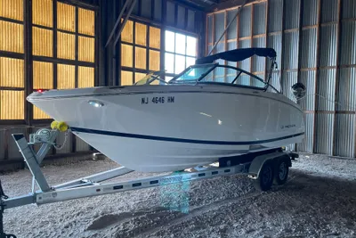 Regal 22 FasDeck