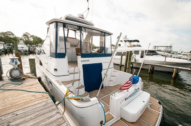 Graham's Enterprise Yacht Photos Pics 2002 Carver 444 CPMY- Graham's Enterprise