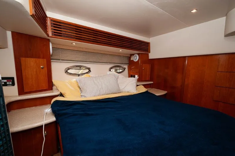 Graham's Enterprise Yacht Photos Pics 2002 Carver 444 CPMY- Graham's Enterprise