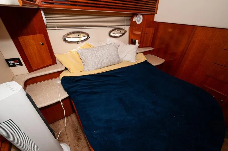 Graham's Enterprise Yacht Photos Pics 2002 Carver 444 CPMY- Graham's Enterprise