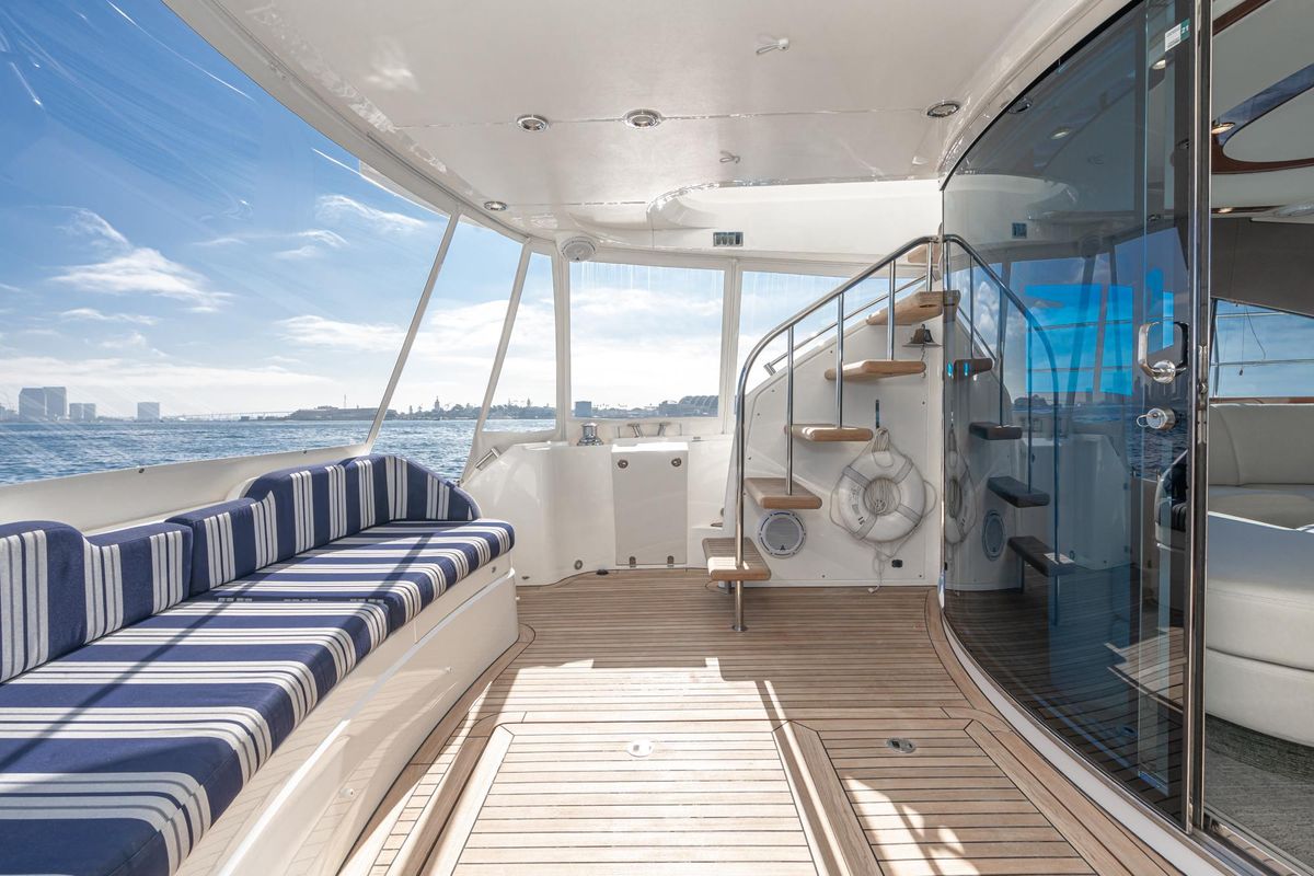 2002 Fairline 58 