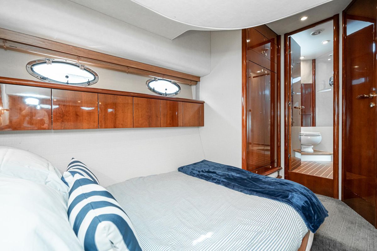 2002 Fairline 58 