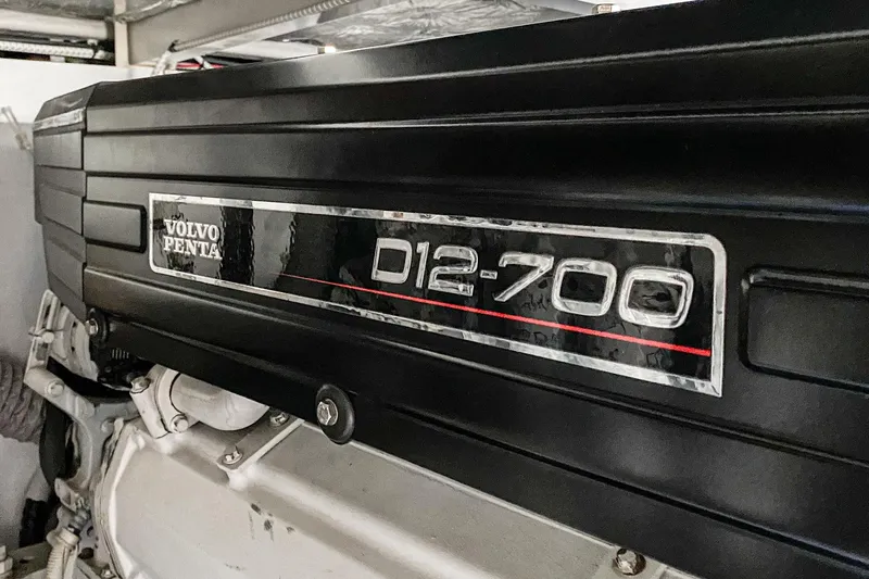 Desperado Yacht Photos Pics 