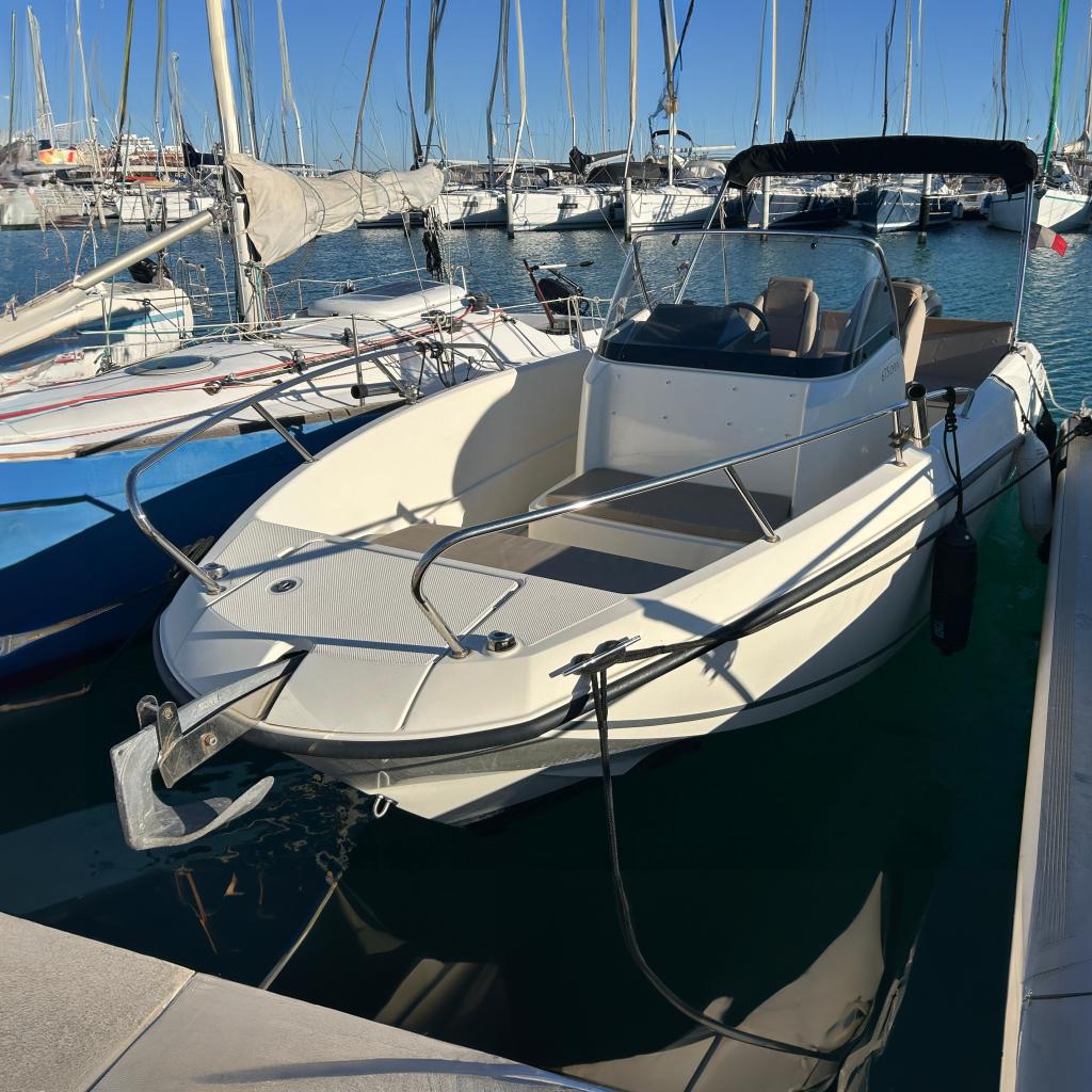 2019 Quicksilver Activ 675 Open