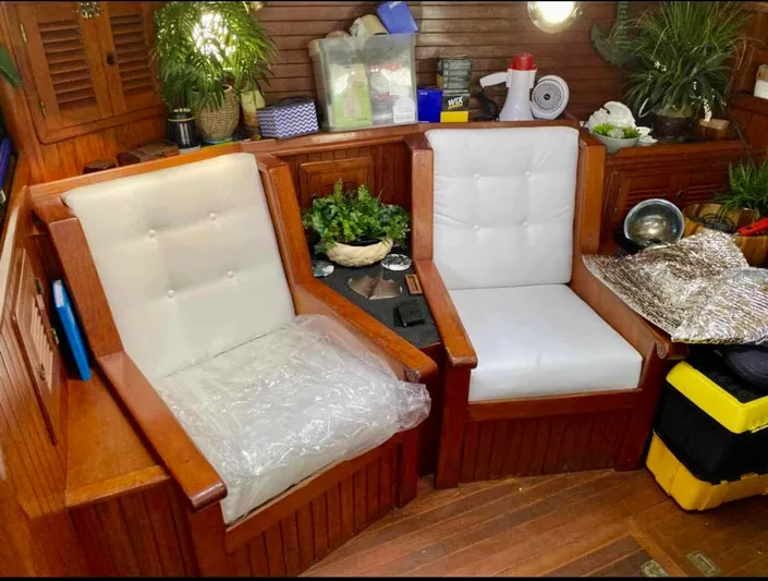 Holleyday Yacht Photos Pics 