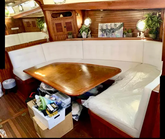 Holleyday Yacht Photos Pics 