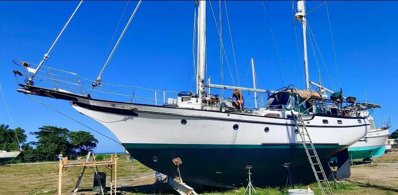 Holleyday Yacht Photos Pics 