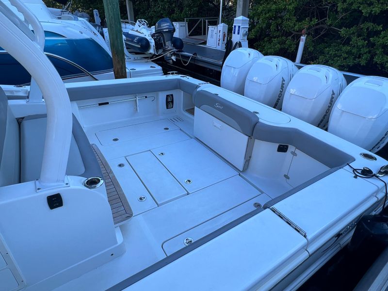 2018 Scout 380 LXF