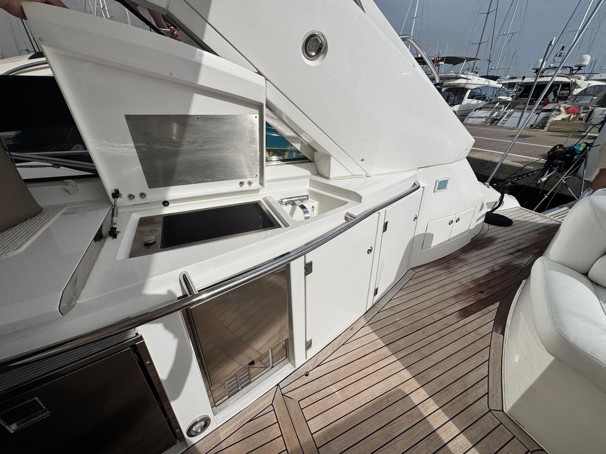 2006 Sunseeker 55 