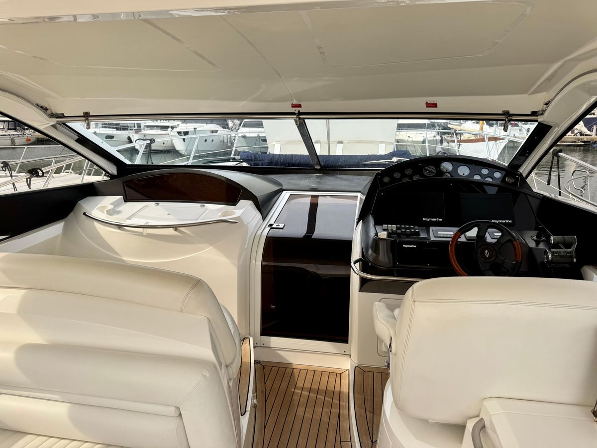 2006 Sunseeker 55 