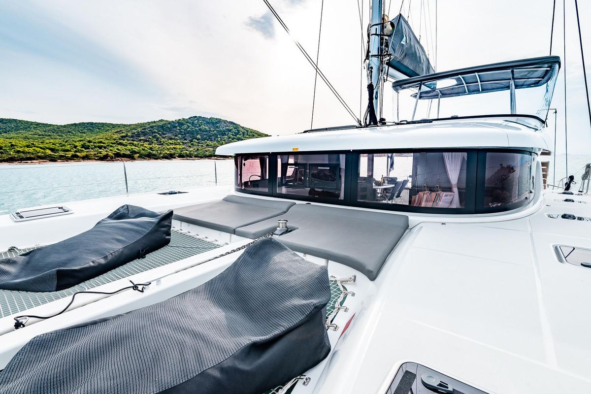 2018 Lagoon 42 