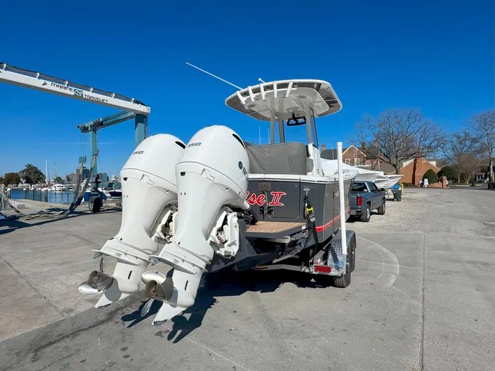 Trailer Included, Low Hrs Yacht Photos Pics 