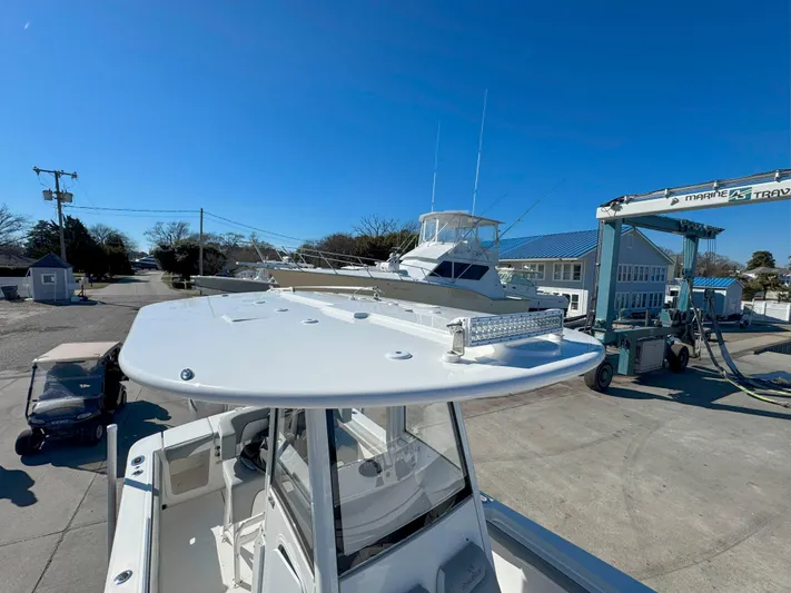 Trailer Included, Low Hrs Yacht Photos Pics 