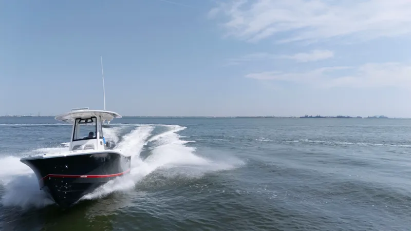 Trailer Included, Low Hrs Yacht Photos Pics 