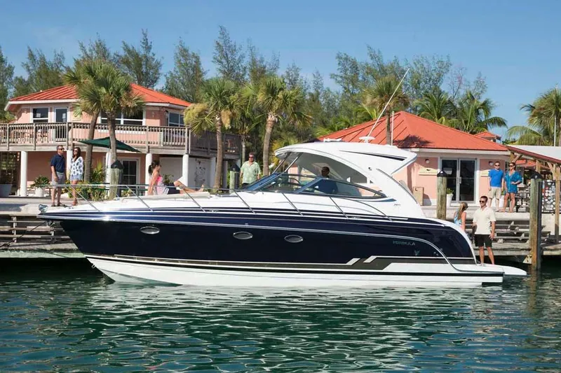 The Great Escape Yacht Photos Pics 