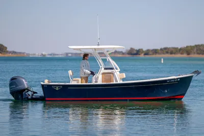 Vanquish Bristol Harbor 23 CC