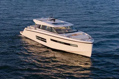 2026 Delta Powerboats 72 COUPE