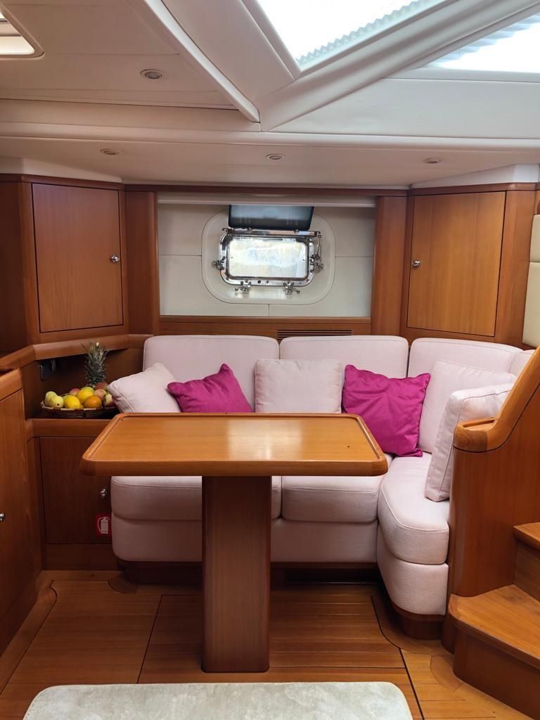 2004 Solaris 76 