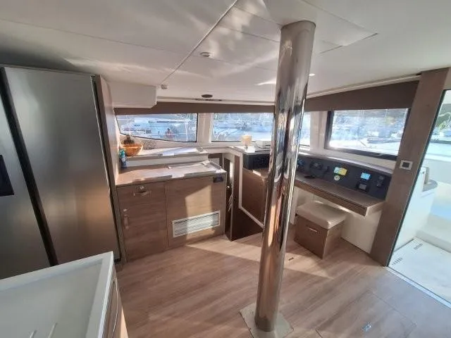 Elvira Yacht Photos Pics Bali 4.8