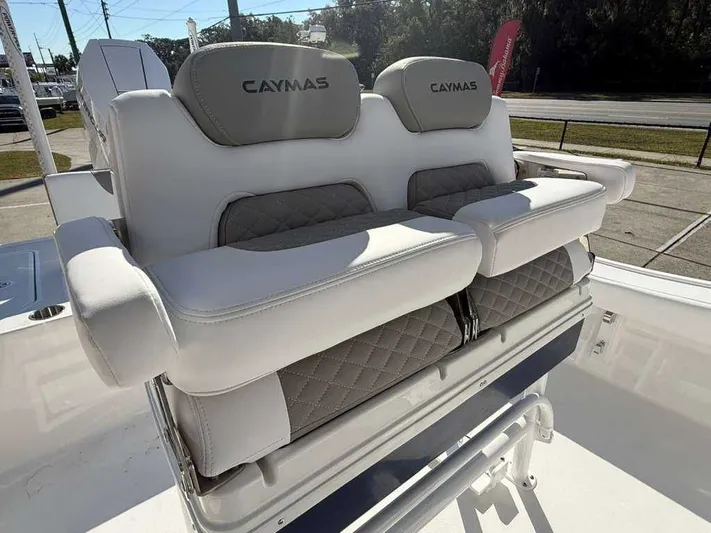 Black Label Marine Yacht Photos Pics Caymas 28 HB 2026 boat seats with cushioned design.