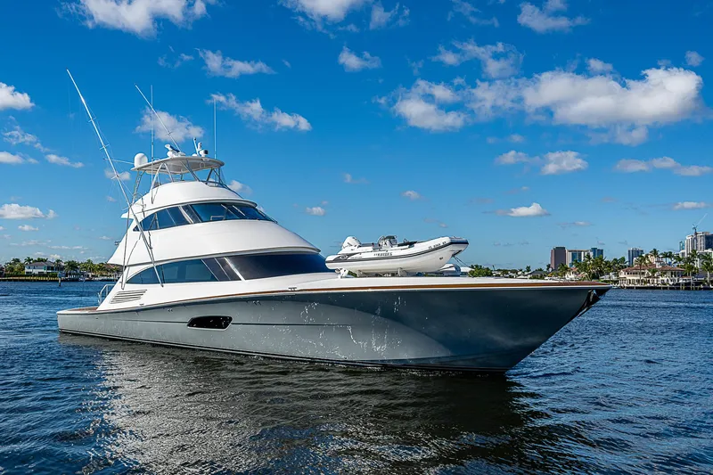 Maverick Yacht Photos Pics Viking 92 MAVERICK - Starboard Bow Profile