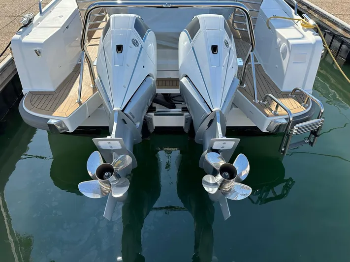 Mdr #187 In Stock Yacht Photos Pics 