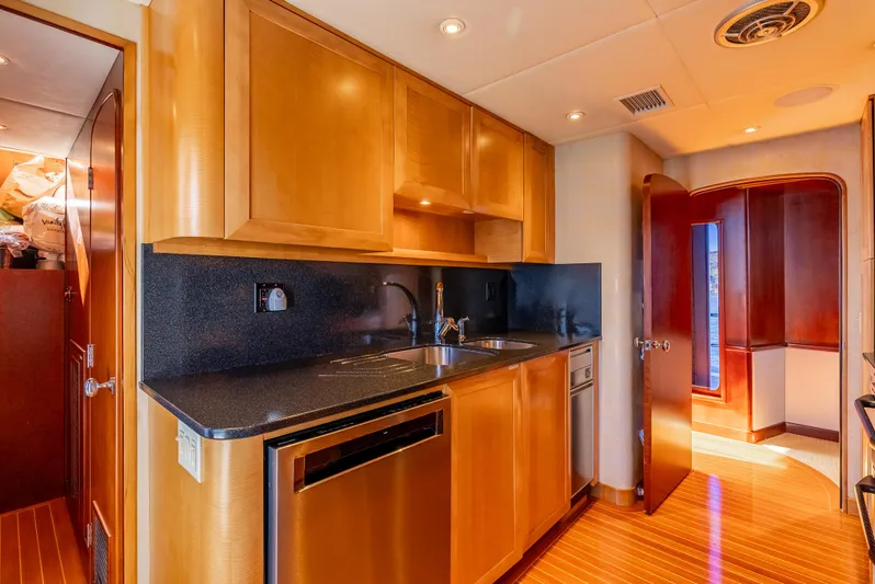 My Lady Alaska Yacht Photos Pics 