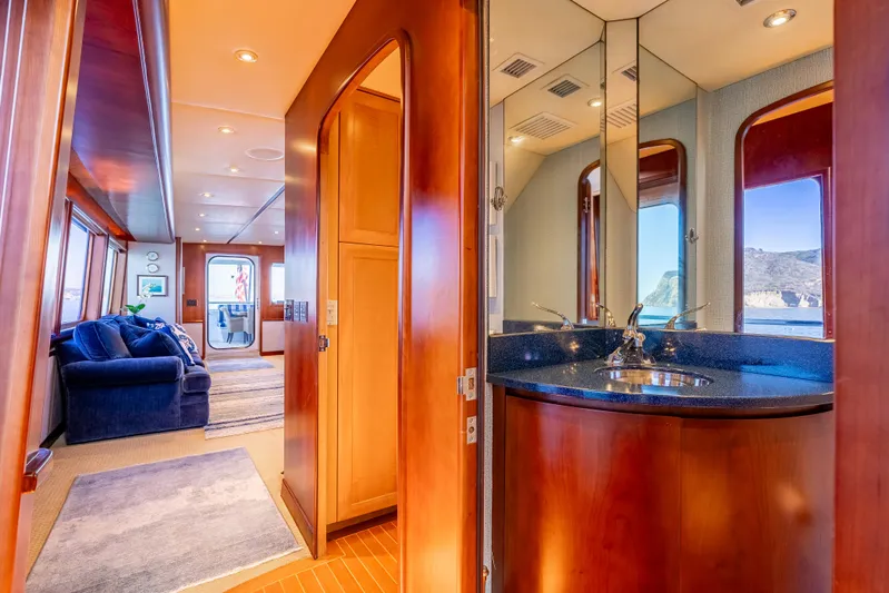 My Lady Alaska Yacht Photos Pics 