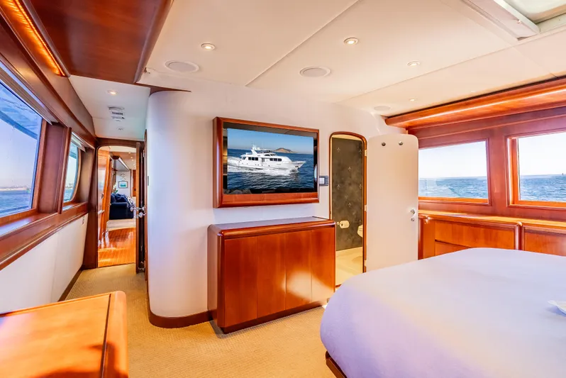 My Lady Alaska Yacht Photos Pics 