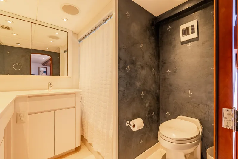 My Lady Alaska Yacht Photos Pics 