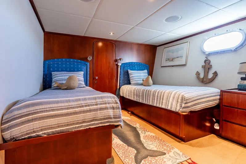 My Lady Alaska Yacht Photos Pics 