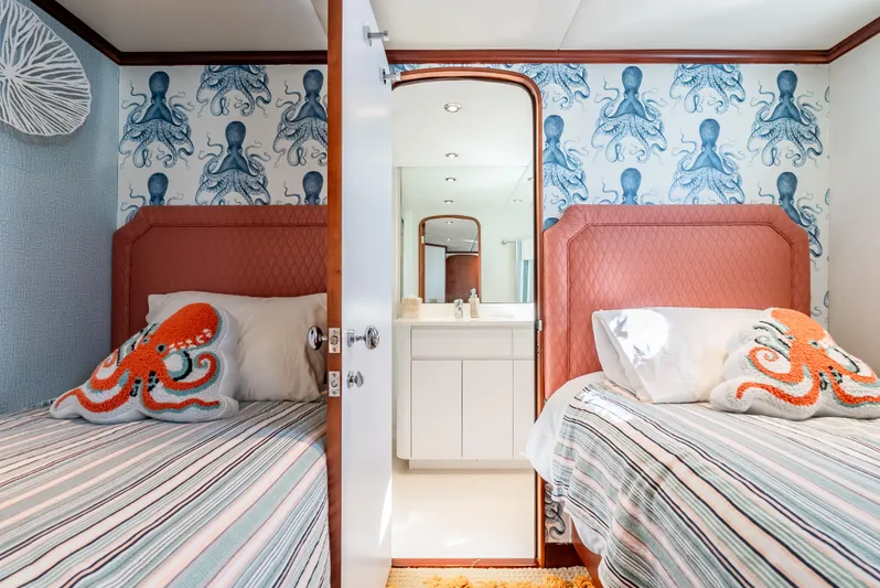 My Lady Alaska Yacht Photos Pics 