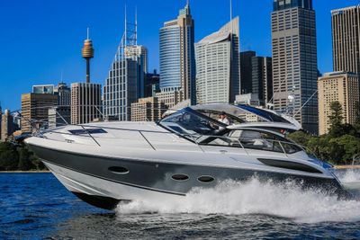 2014 Princess V39