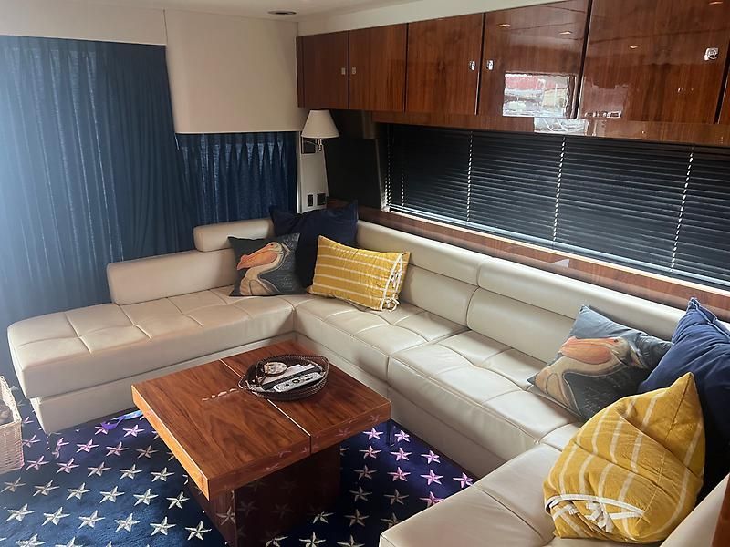 2011 Fairline 65 