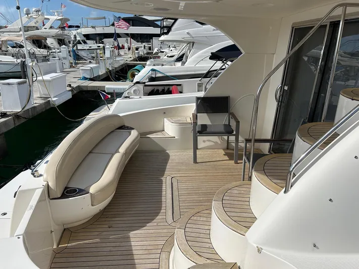 Amore Yacht Photos Pics 