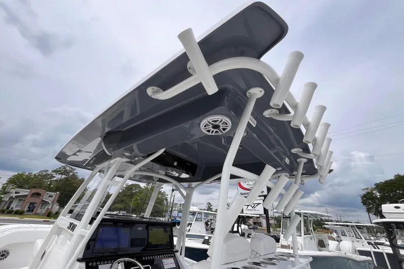  Yacht Photos Pics 2025 Fountain 34 Tournament Edition boat with advanced helm and rod holders.