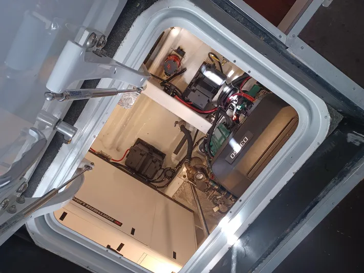 Tara Yacht Photos Pics 