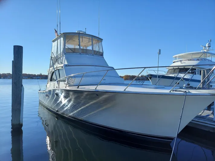 Aquila Yacht Photos Pics 