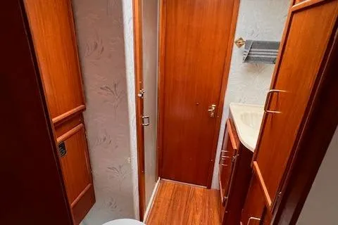 Aquila Yacht Photos Pics 