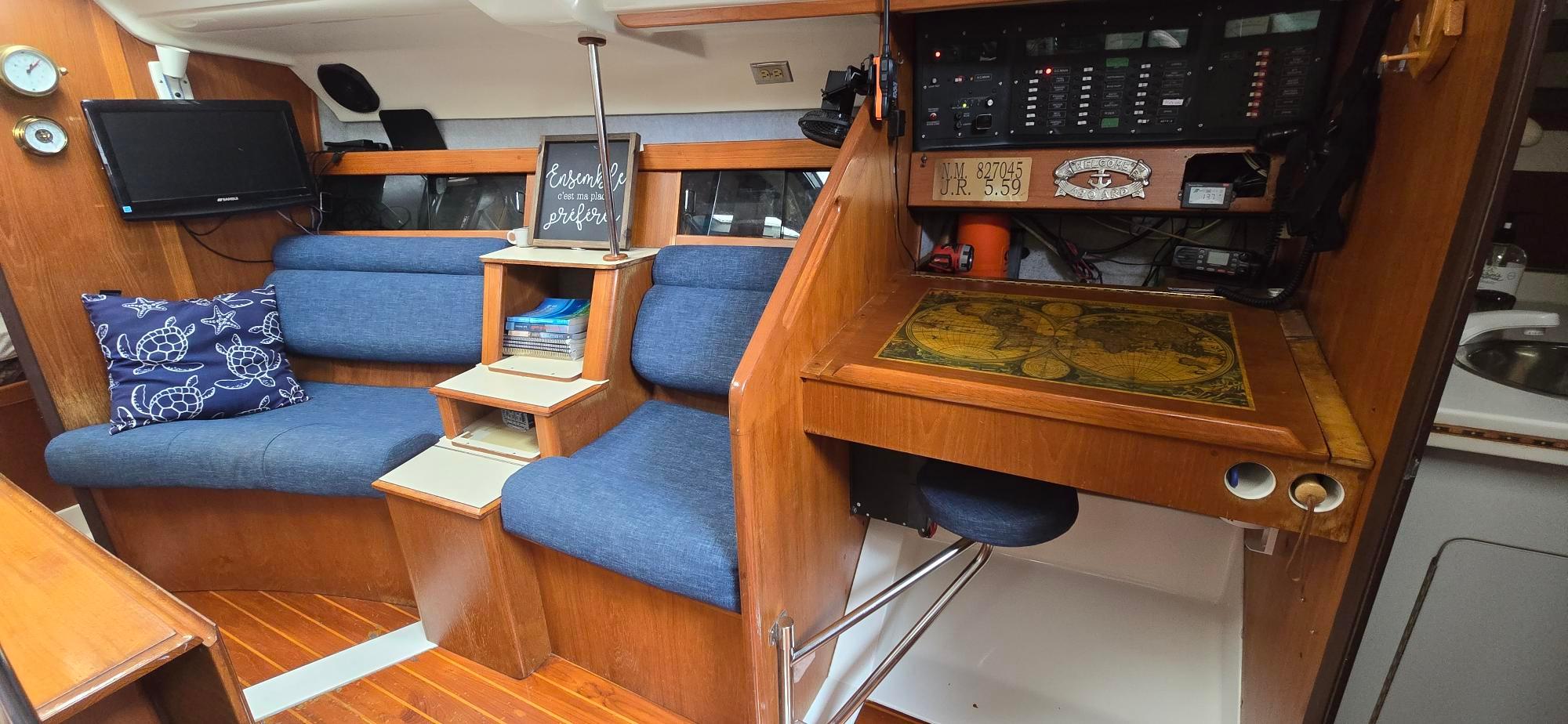 1987 Hunter Legend 37 Sloop for sale - YachtWorld 1987 Hunter Legend 37 Sloop for sale - YachtWorld