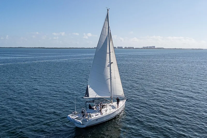 Glorioso Yacht Photos Pics 