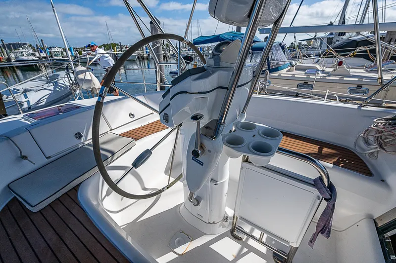 Glorioso Yacht Photos Pics 