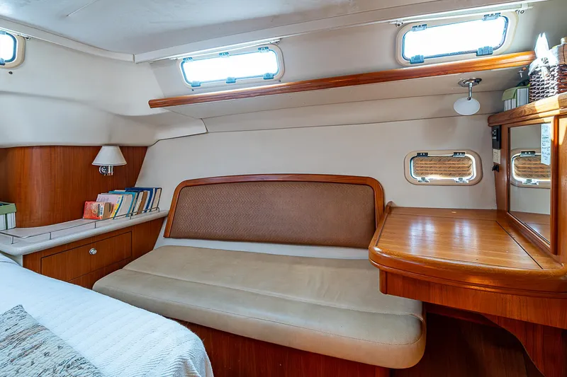 Glorioso Yacht Photos Pics 