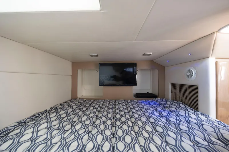  Yacht Photos Pics 2018 Formula 350 Crossover Bowrider OB cabin with bed and TV.