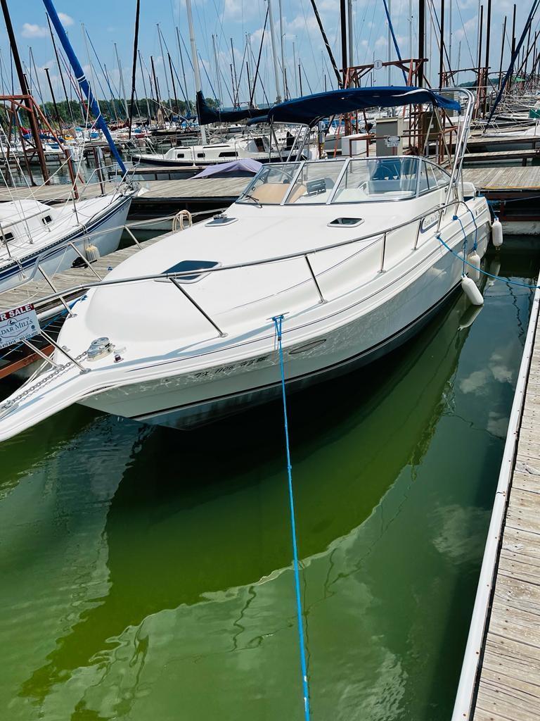 1998 Rinker 280 Fiesta Vee Express Cruiser for sale - YachtWorld