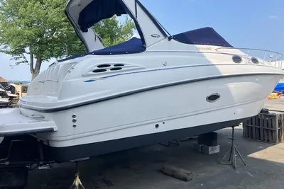 Chaparral 300 Signature