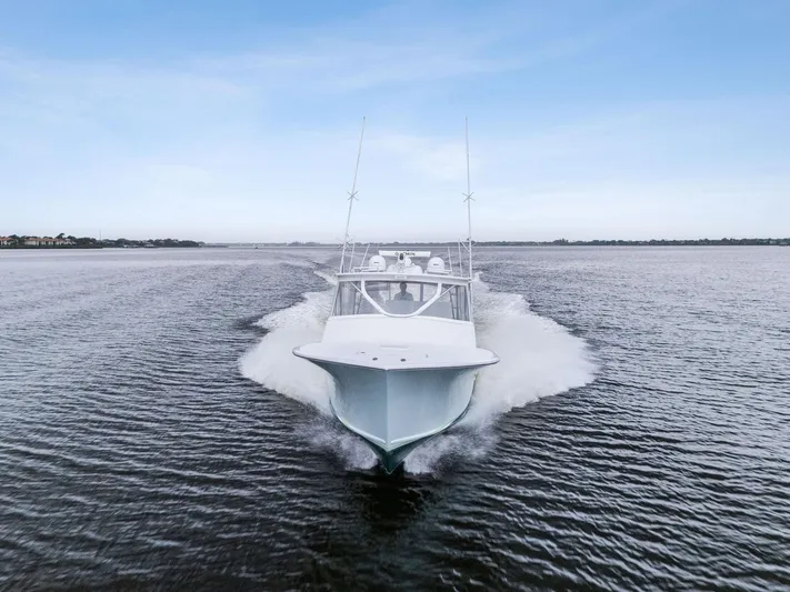 How Bout It Yacht Photos Pics 2017 Custom Carolina 43 Cinco Boatworks Express cruising on open water.