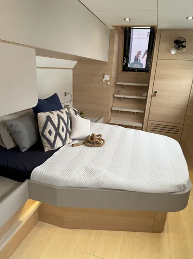  Yacht Photos Pics Aventura 45 - Dream Sea Yachting