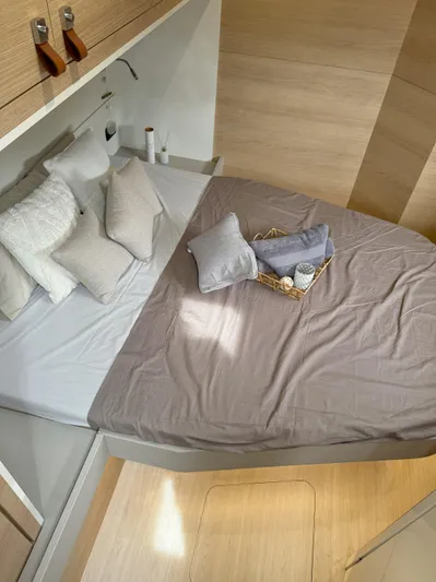  Yacht Photos Pics Aventura 45 - Dream Sea Yachting